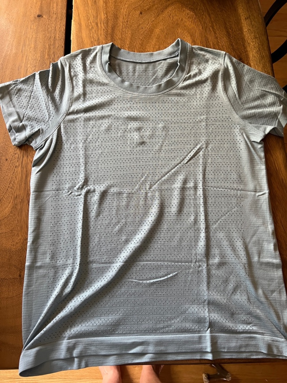 Lululemon Breeze By short sleeve shirt